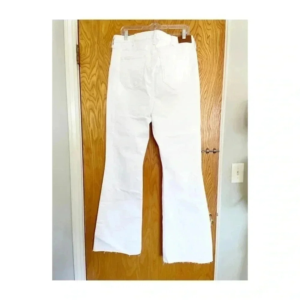 River Island Plus White Flare  Jeans - Picture 6 of 8